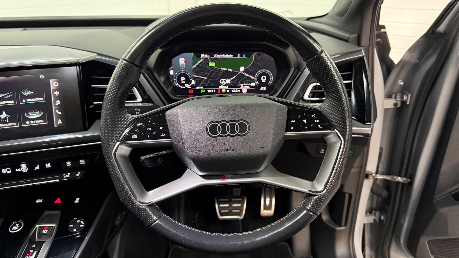 Used Audi Q4 e-tron 2021 for sale - 77163277: Photo 27