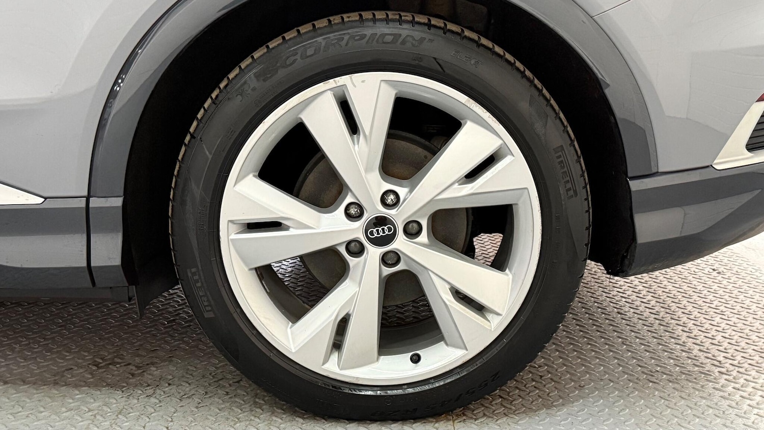 Used Audi Q4 e-tron 2021 for sale - 77163277: Photo 3