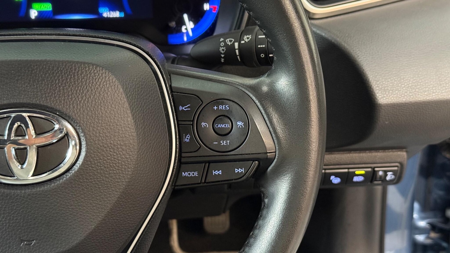 Used Toyota Corolla 2022 for sale - 76987792: Photo 34