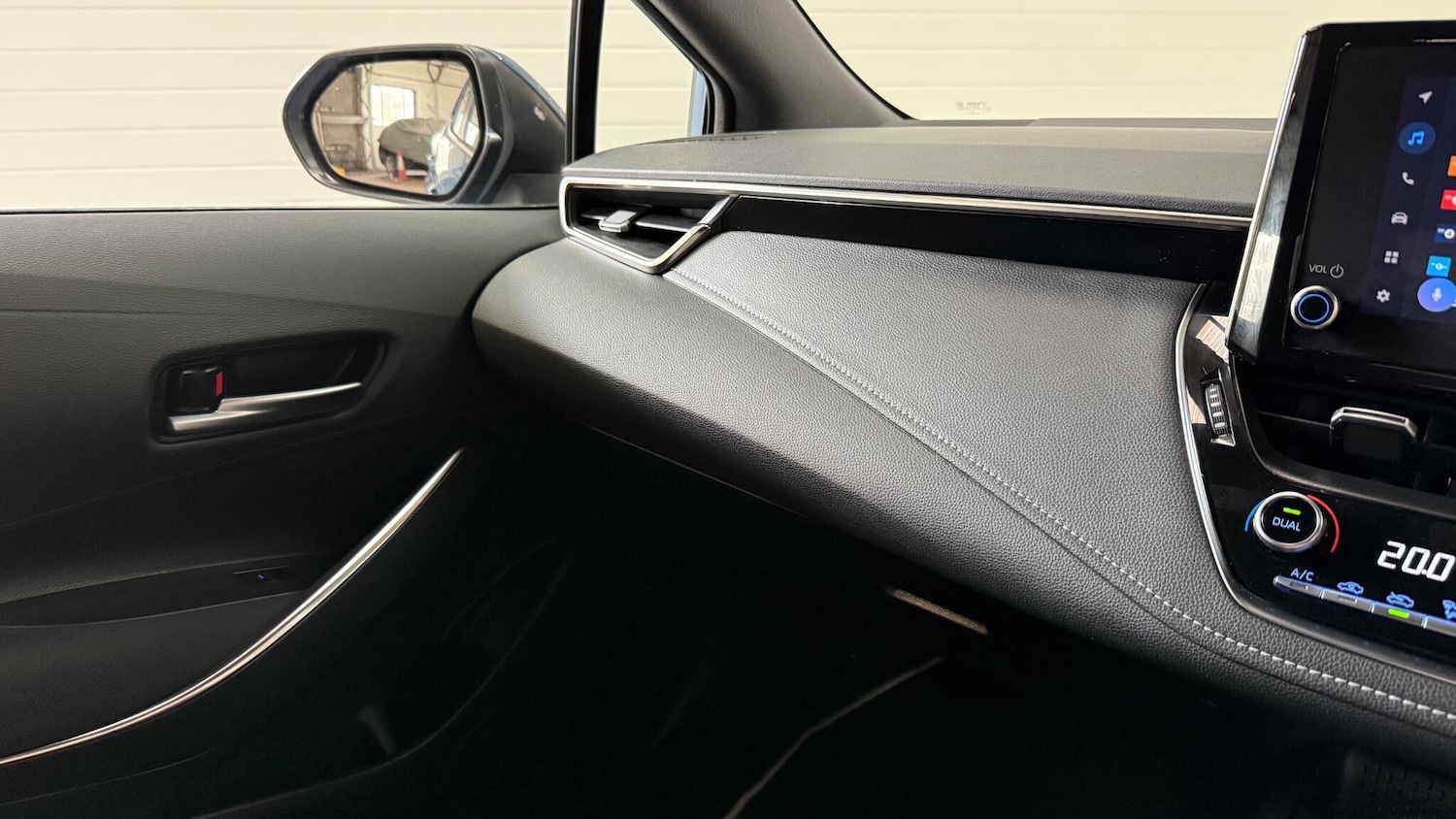 Used Toyota Corolla 2022 for sale - 76987792: Photo 38