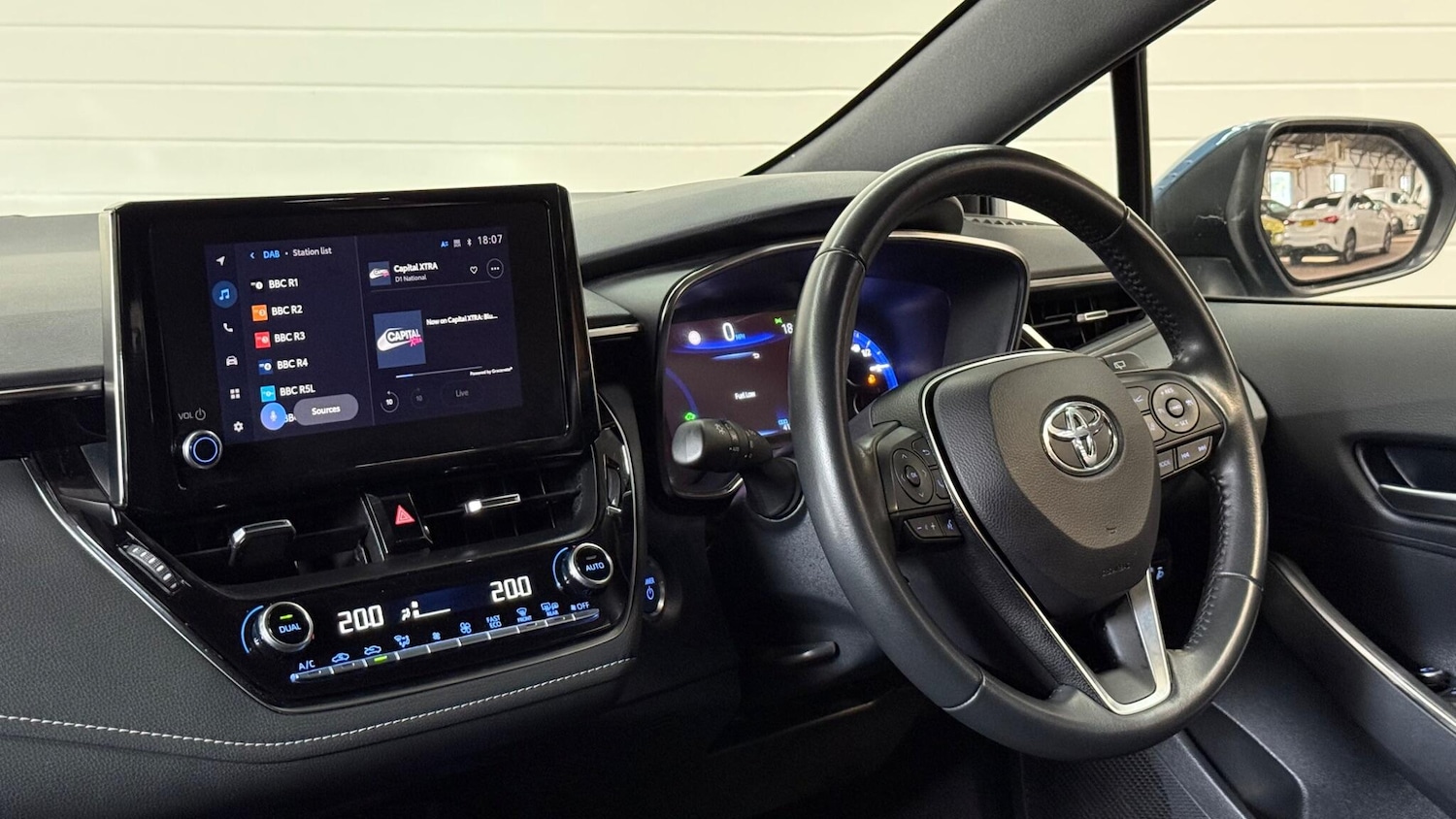 Used Toyota Corolla 2022 for sale - 76987792: Photo 48