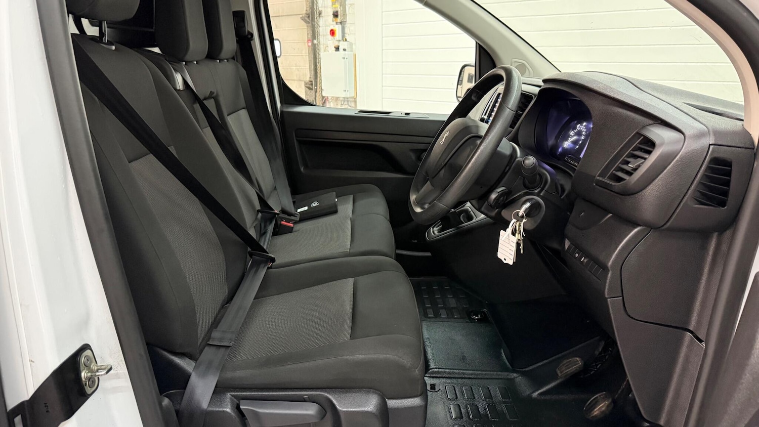 Used Peugeot Expert 2023 for sale - 77738305: Photo 21