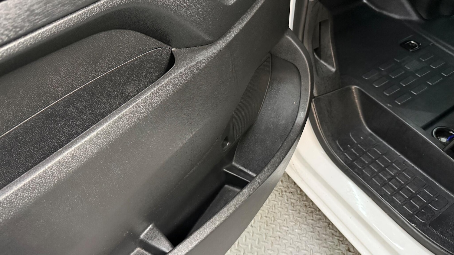 Used Peugeot Expert 2023 for sale - 77738305: Photo 39