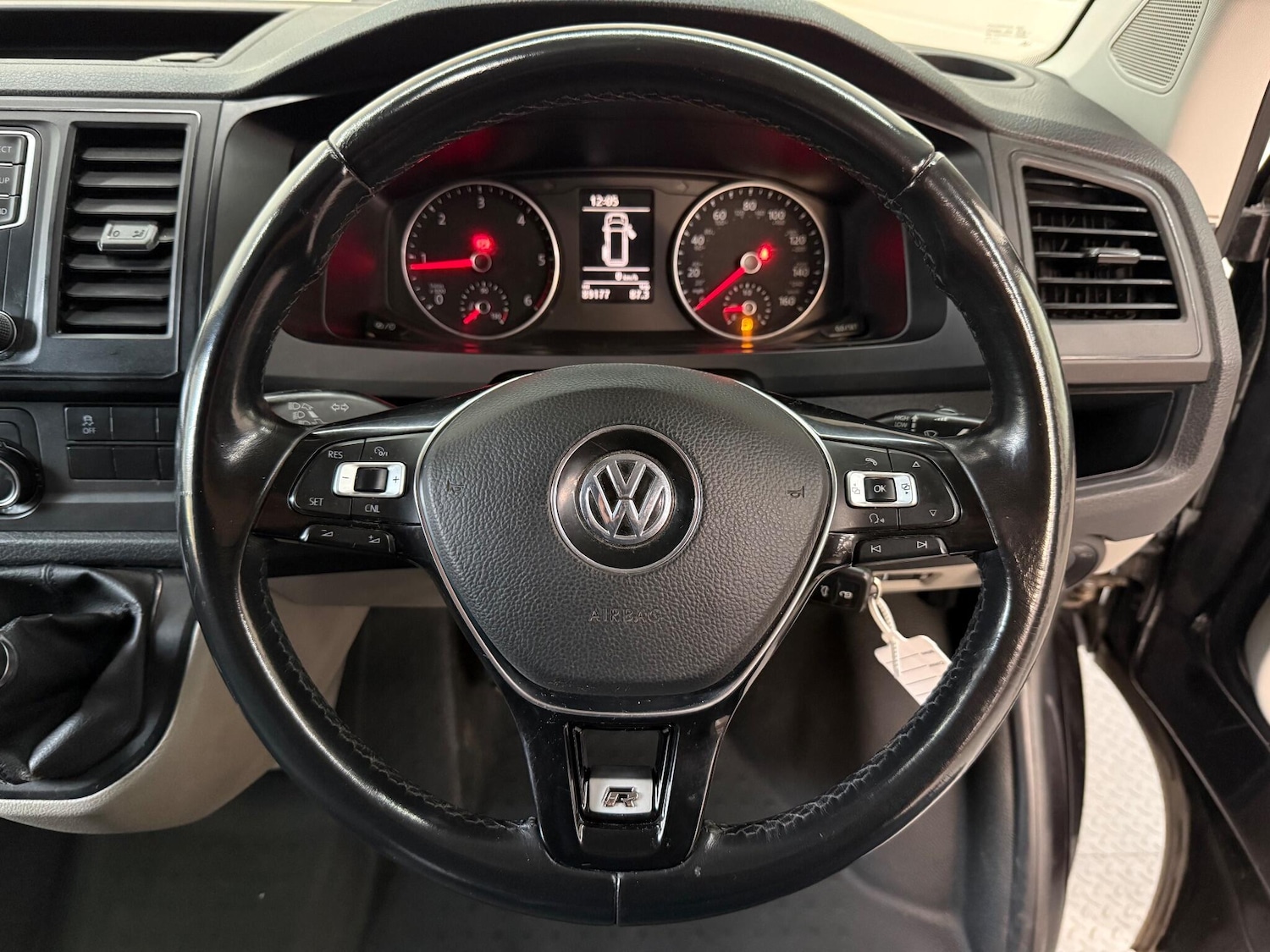 Used Volkswagen Transporter 2019 for sale - 77029398: Photo 39