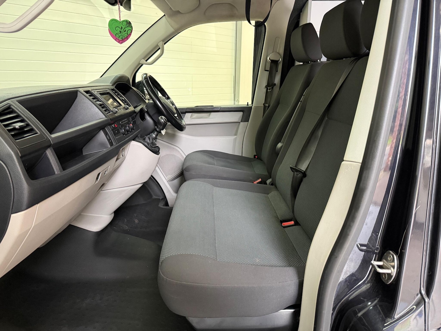 Used Volkswagen Transporter 2019 for sale - 77029398: Photo 46