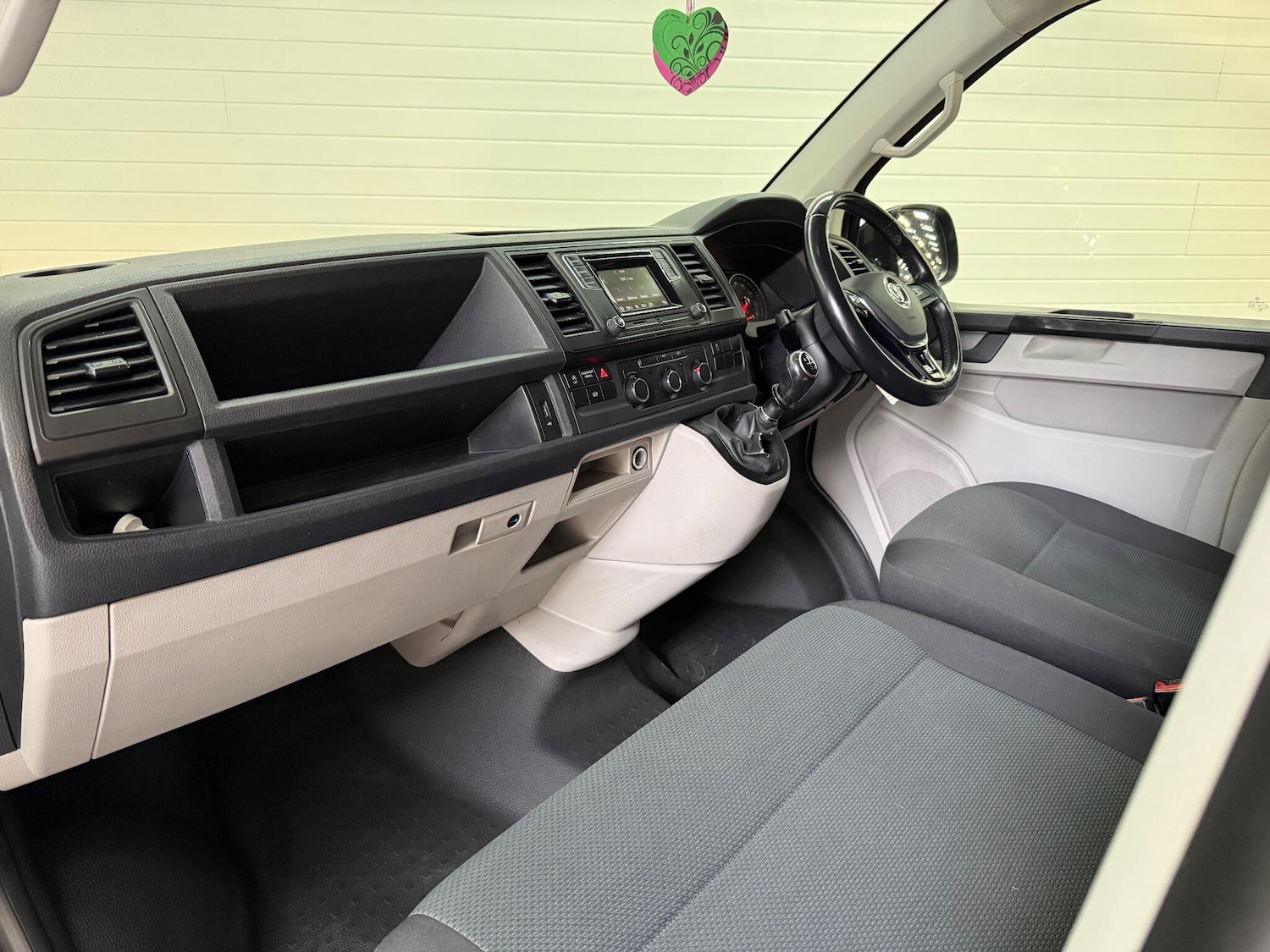 Used Volkswagen Transporter 2019 for sale - 77029398: Photo 47