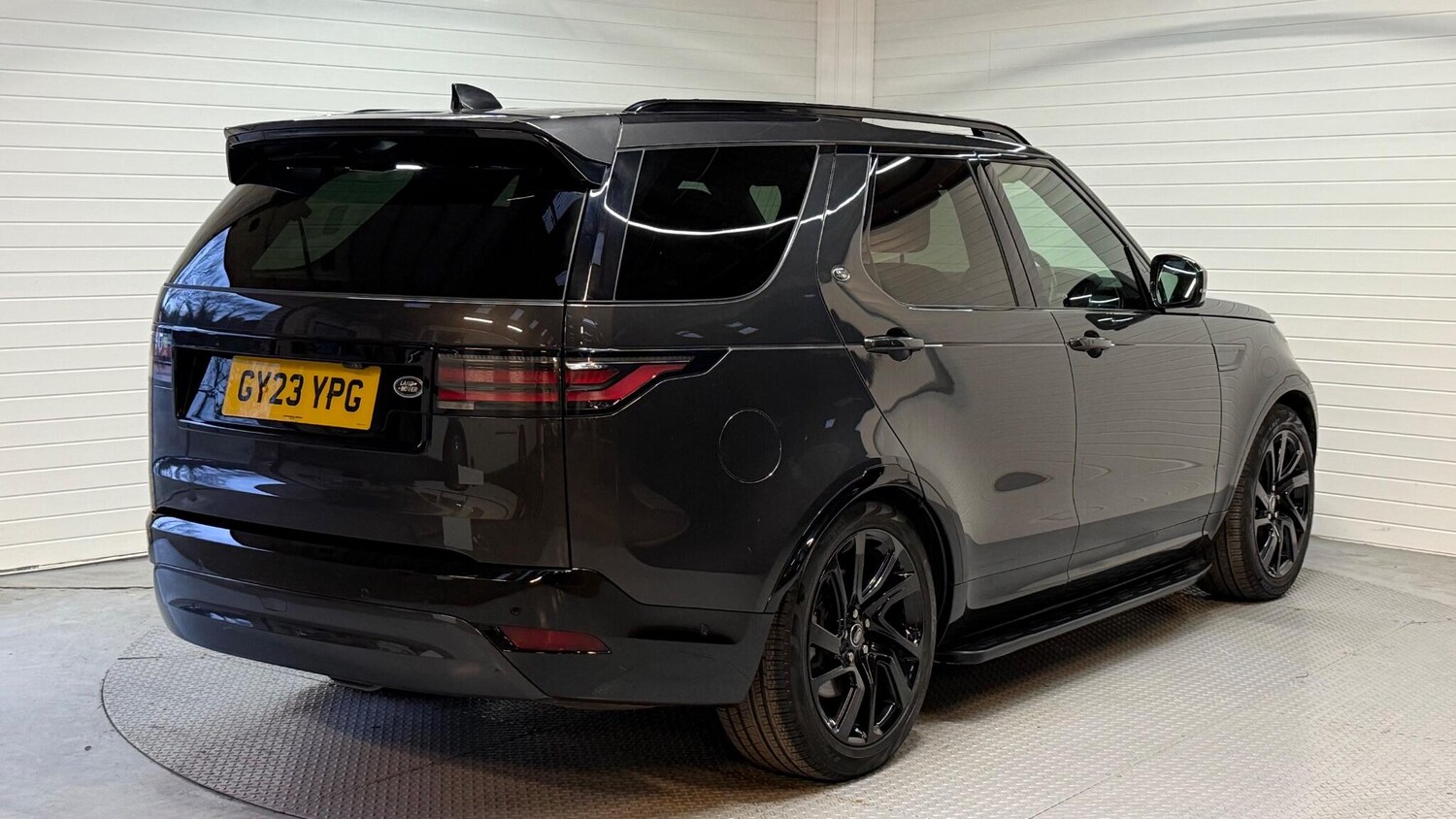 Used Land Rover Discovery 2023 for sale - 77838785: Photo 10