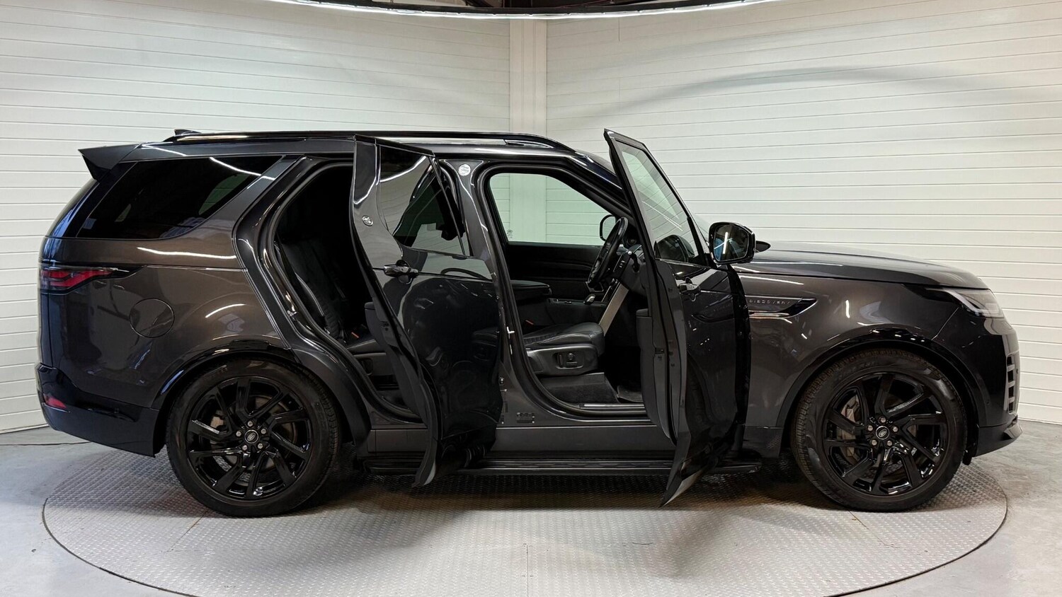 Used Land Rover Discovery 2023 for sale - 77838785: Photo 12