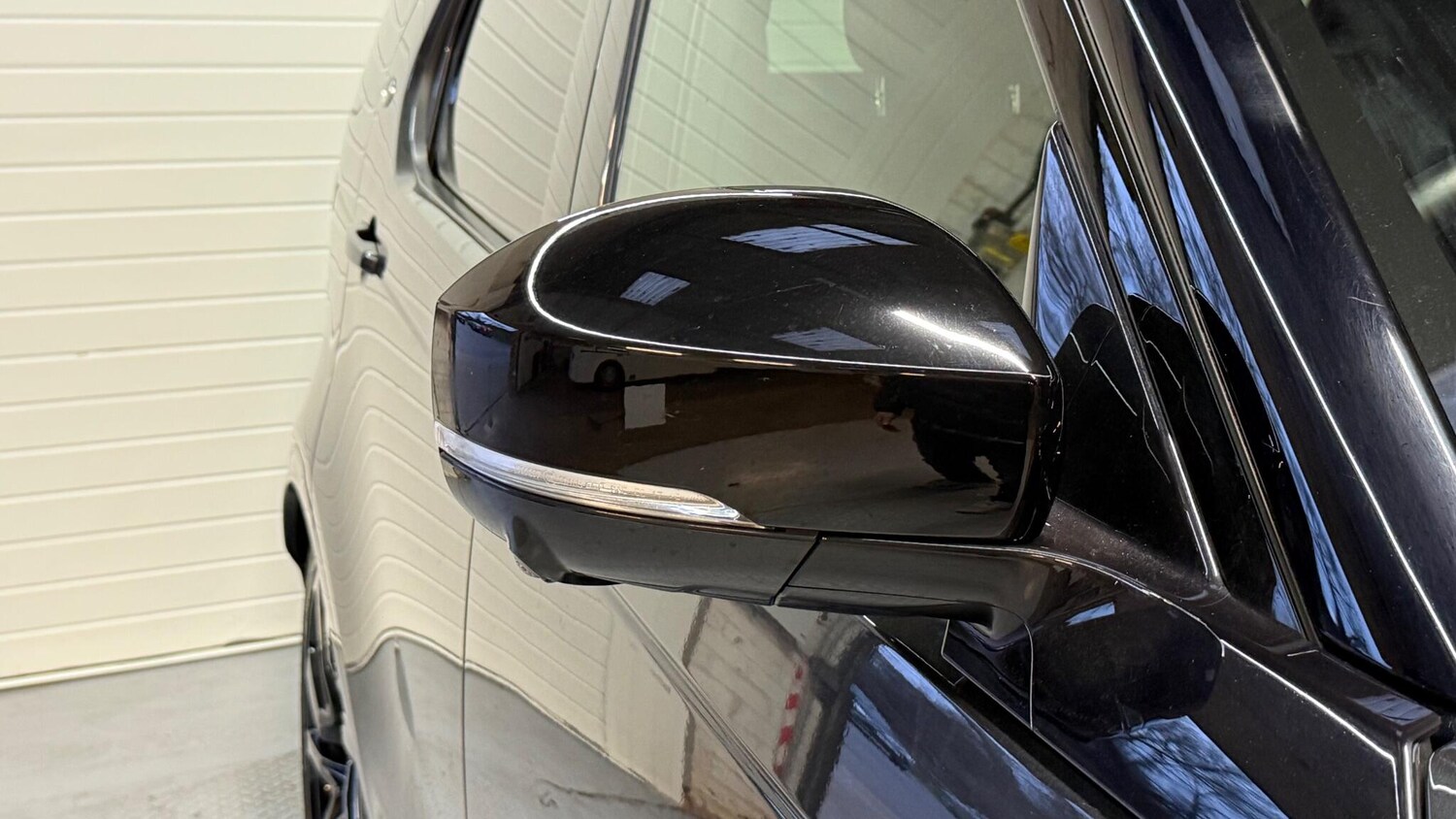 Used Land Rover Discovery 2023 for sale - 77838785: Photo 17