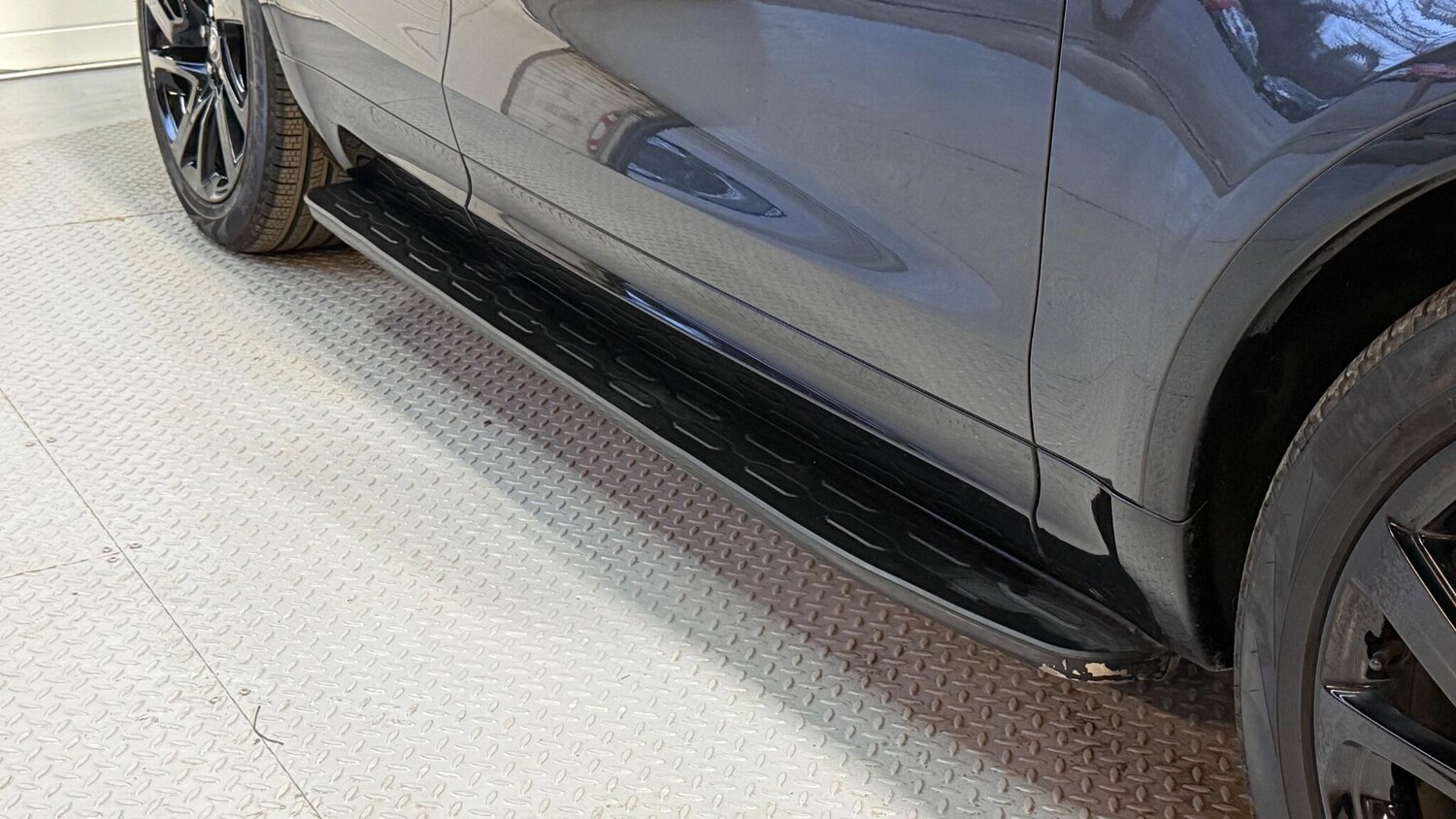 Used Land Rover Discovery 2023 for sale - 77838785: Photo 18