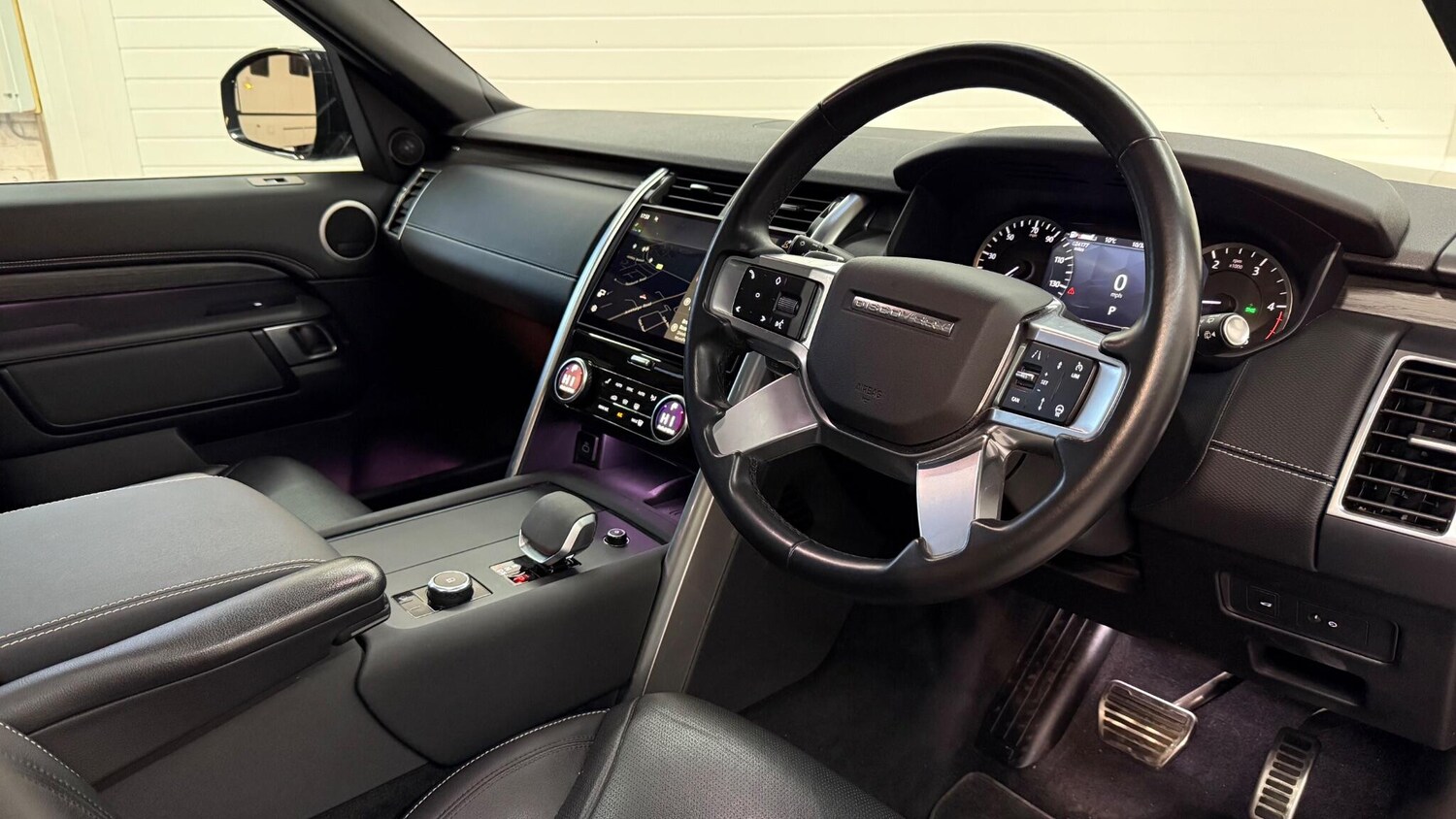 Used Land Rover Discovery 2023 for sale - 77838785: Photo 19