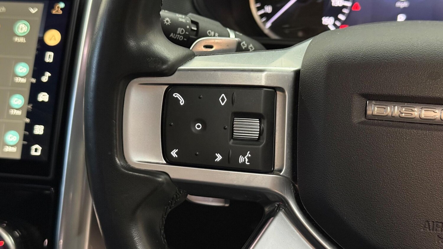 Used Land Rover Discovery 2023 for sale - 77838785: Photo 25