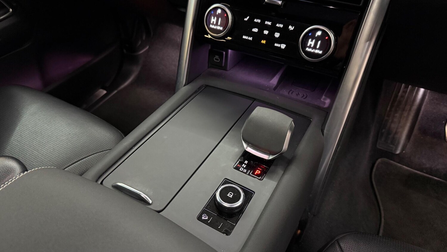 Used Land Rover Discovery 2023 for sale - 77838785: Photo 31