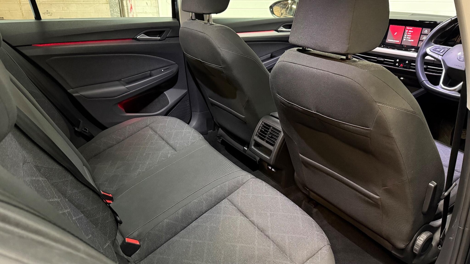 Used Volkswagen Golf for sale - 76965103: Photo 31