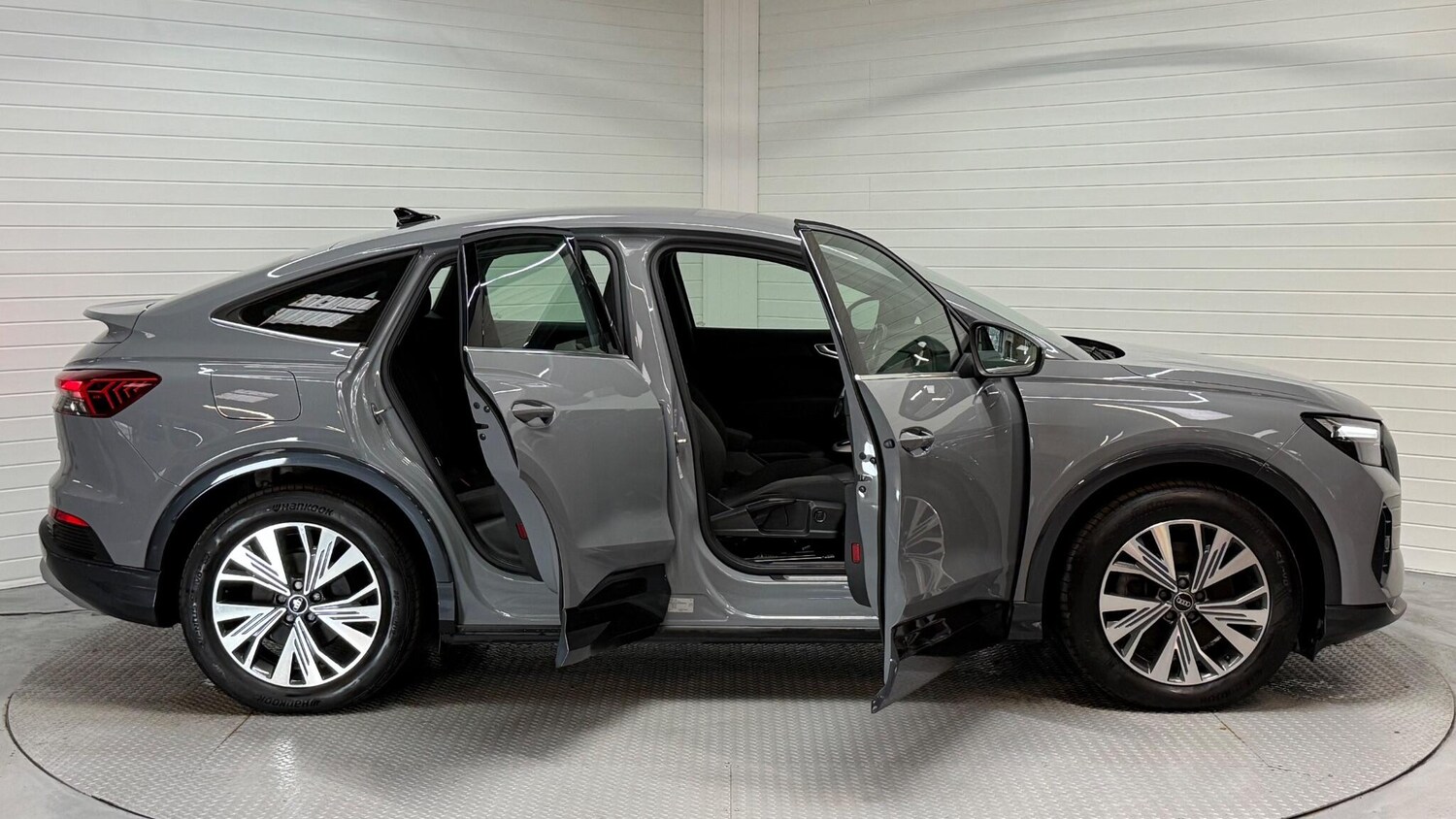 Used Audi Q4 e-tron for sale - 77808232: Photo 12