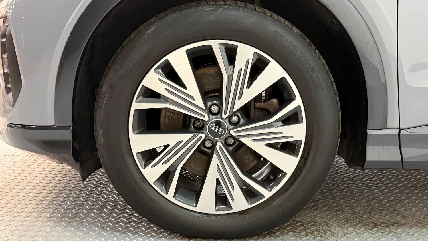 Used Audi Q4 e-tron for sale - 77808232: Photo 3