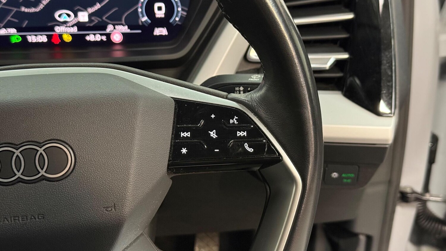 Used Audi Q4 e-tron for sale - 77808232: Photo 38