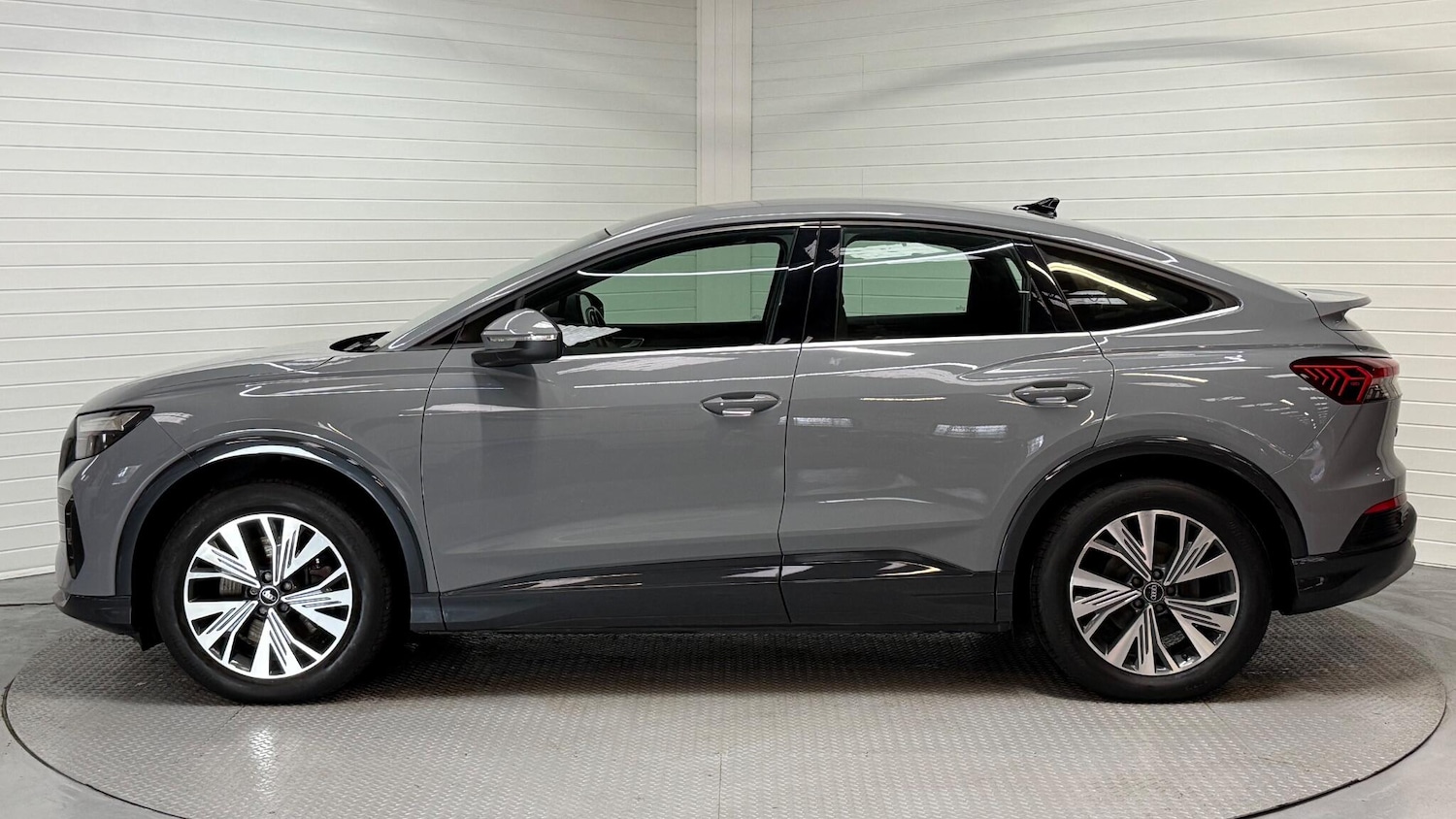 Used Audi Q4 e-tron for sale - 77808232: Photo 6