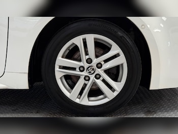Used Toyota Corolla 2021 for sale - 79012802: Photo