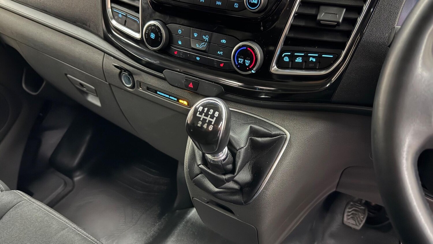 Used Ford Transit Custom 2023 for sale - 77737130: Photo 37