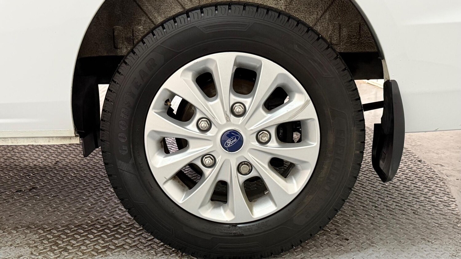 Used Ford Transit Custom 2023 for sale - 77737130: Photo 4