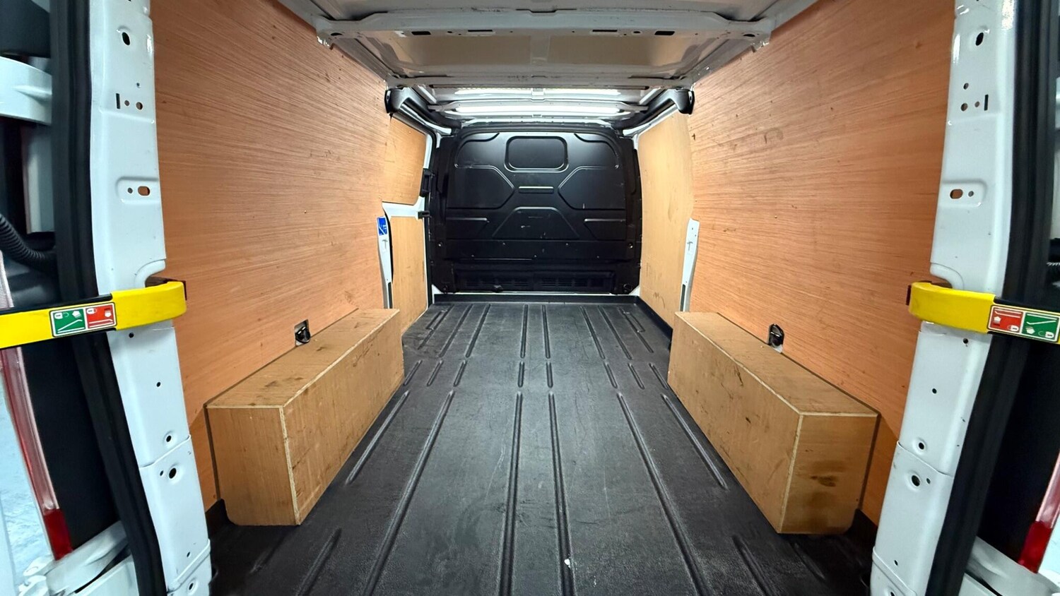 Used Ford Transit Custom 2023 for sale - 77737130: Photo 45