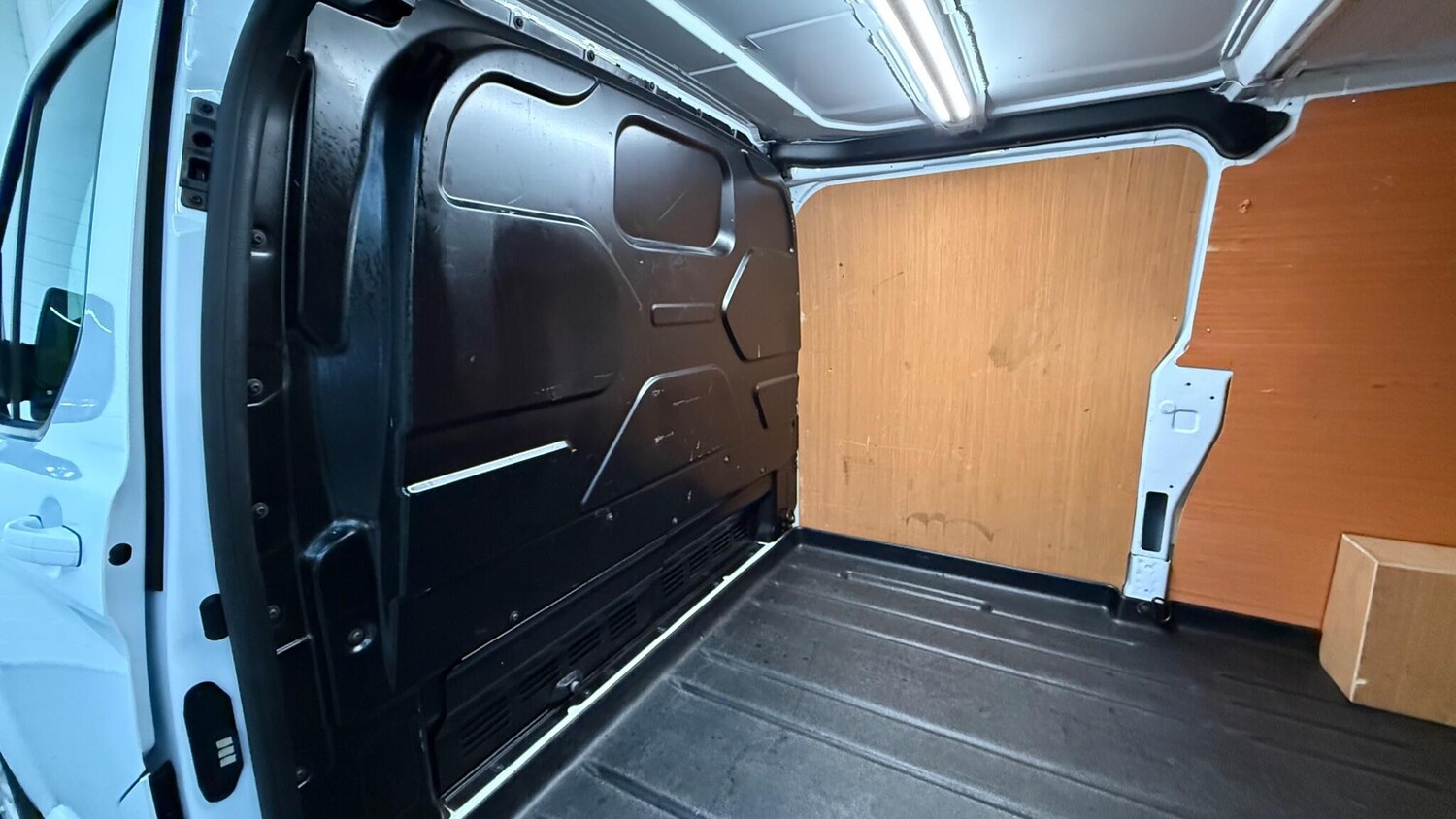 Used Ford Transit Custom 2023 for sale - 77737130: Photo 47