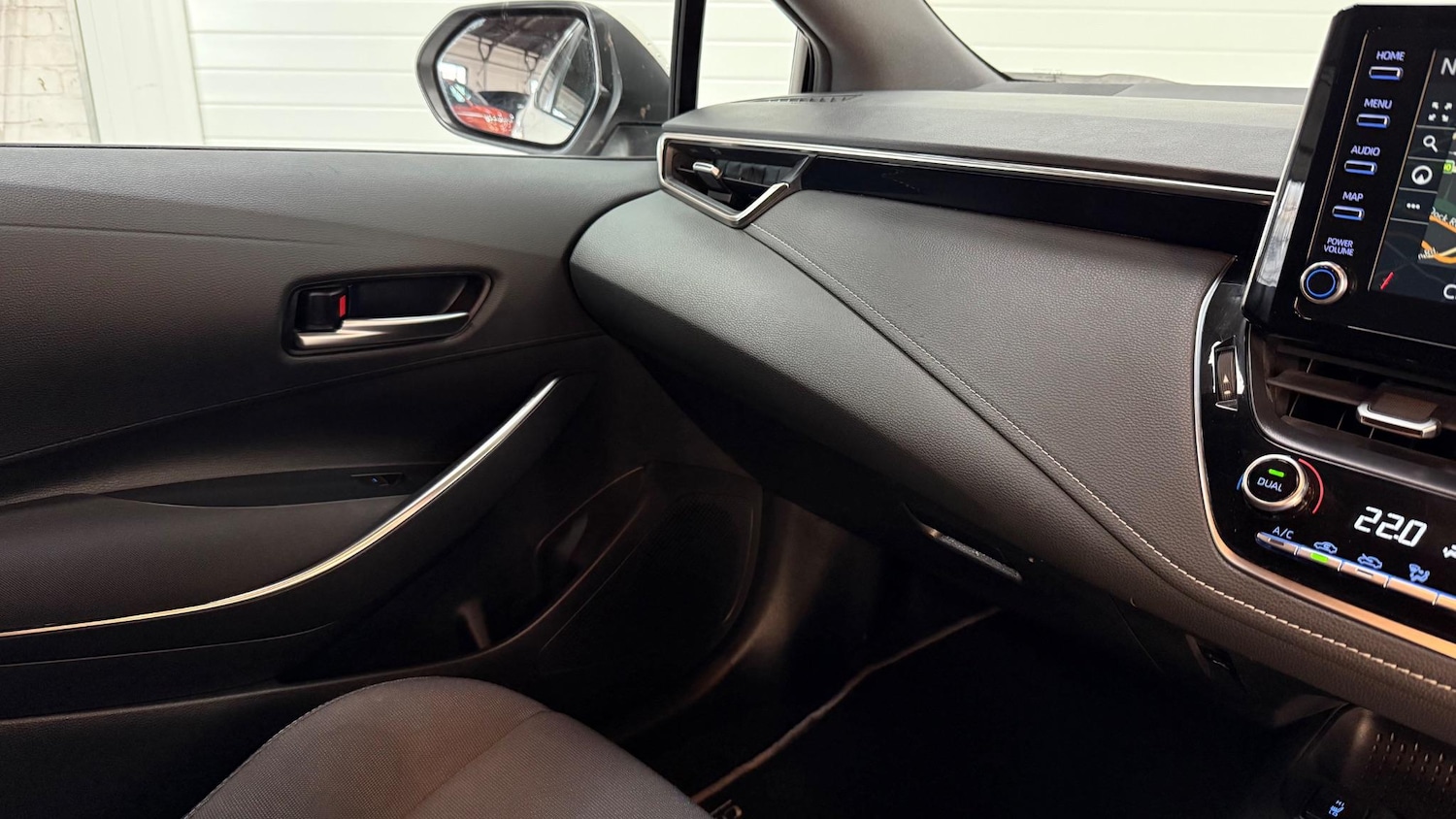 Used Toyota Corolla 2022 for sale - 76990737: Photo 40