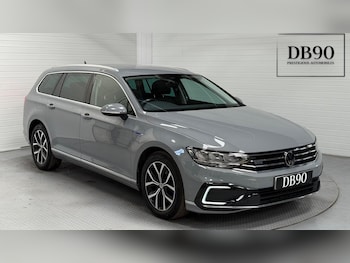 Used Volkswagen Passat 2022 for sale - 78823041: Photo