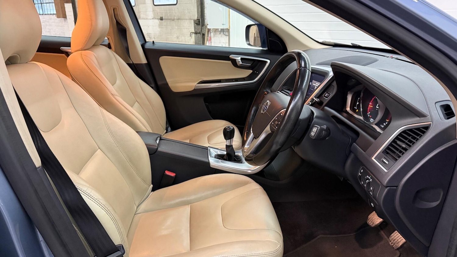 Used Volvo XC60 2017 for sale - 77396670: Photo 27