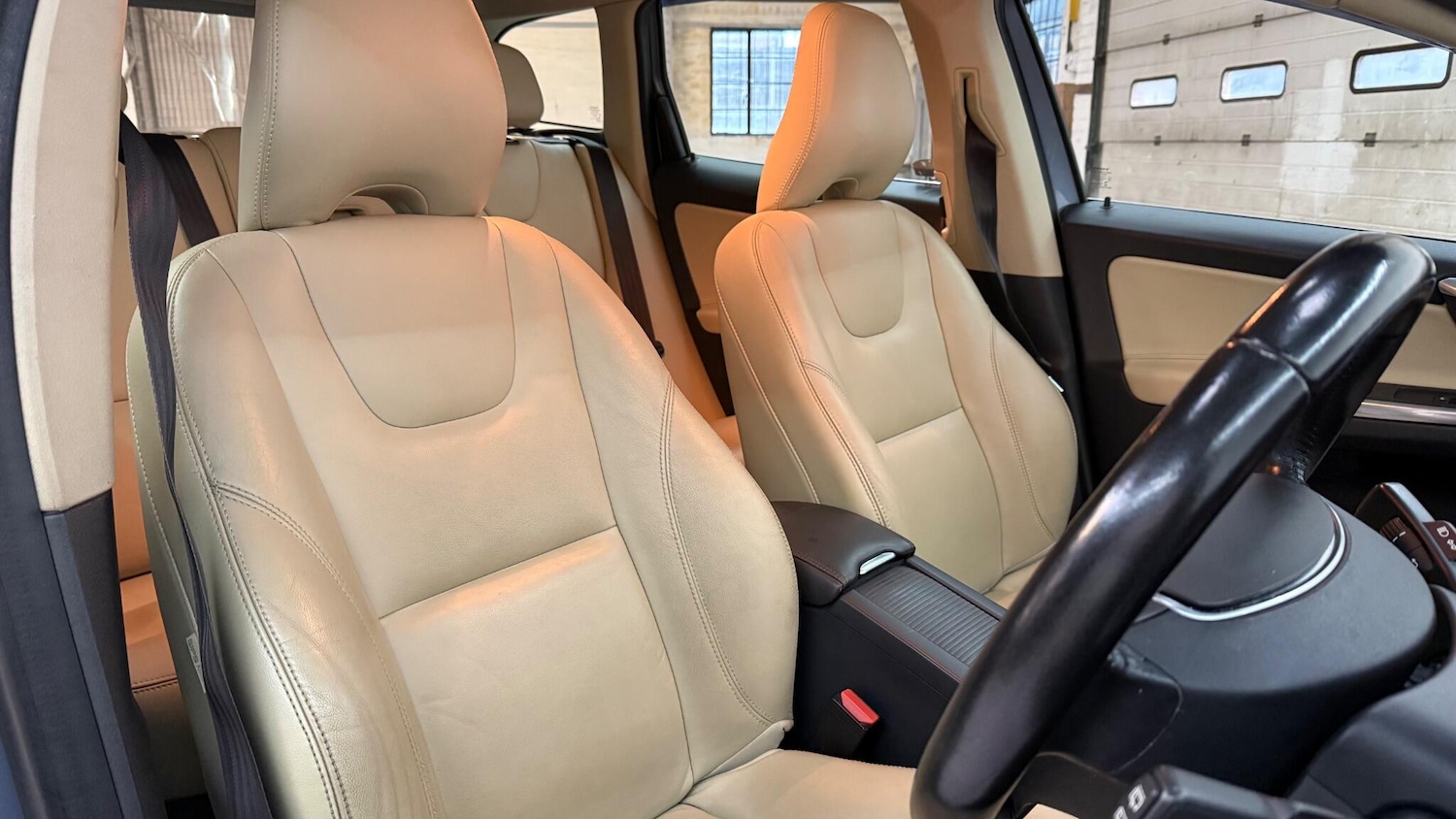 Used Volvo XC60 2017 for sale - 77396670: Photo 28