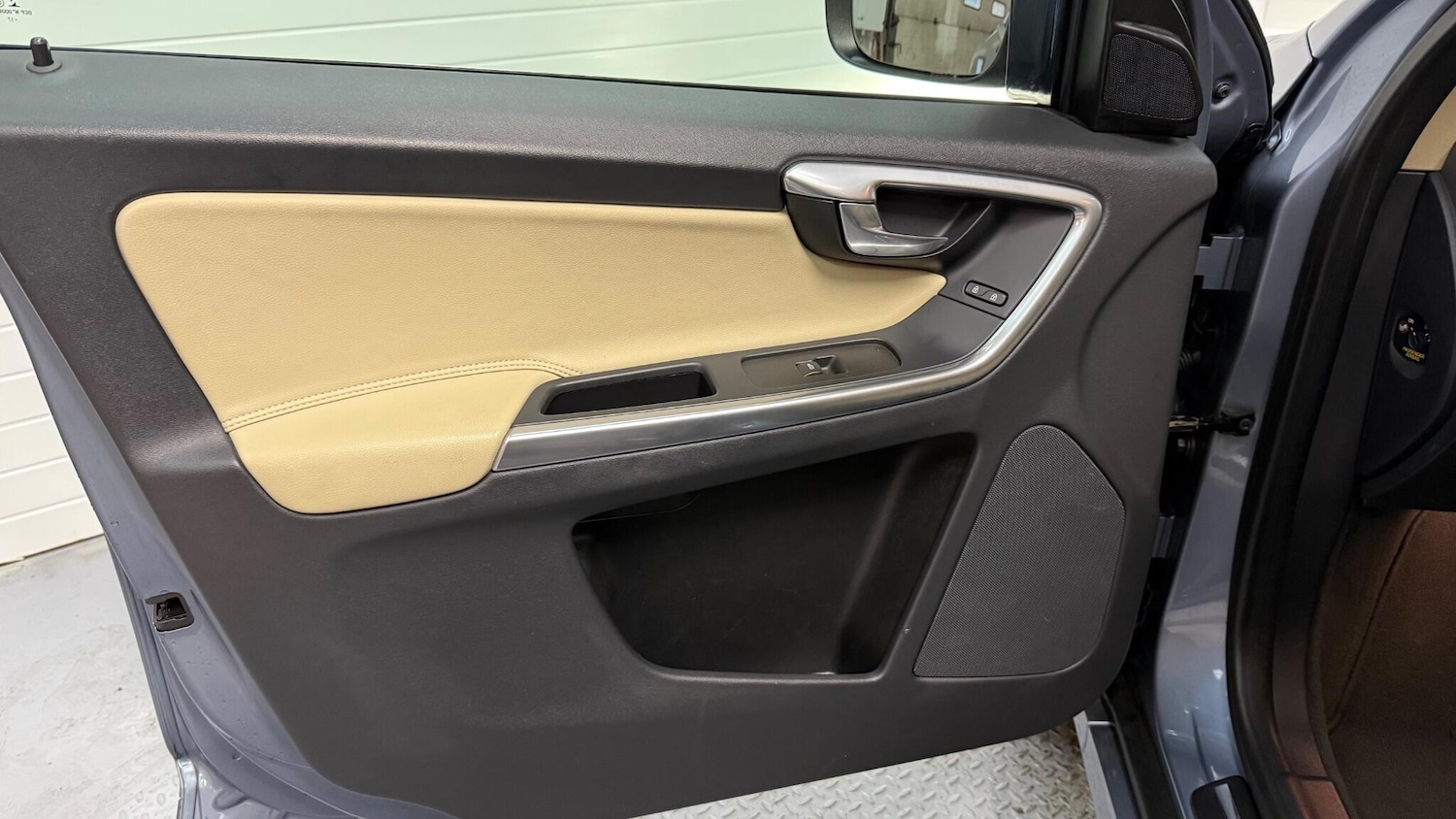 Used Volvo XC60 2017 for sale - 77396670: Photo 57