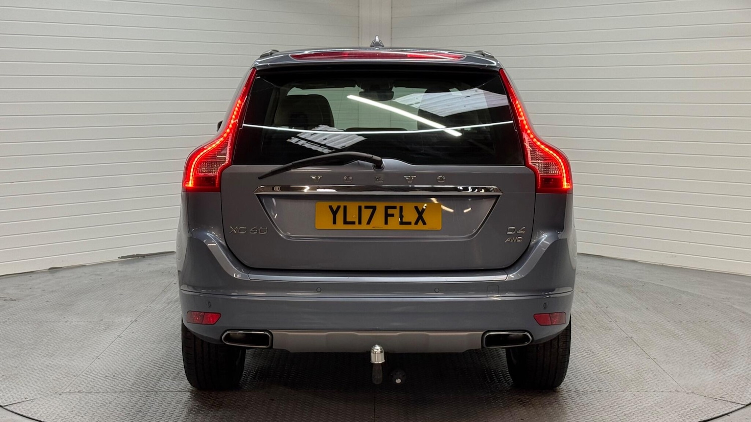 Used Volvo XC60 2017 for sale - 77396670: Photo 8