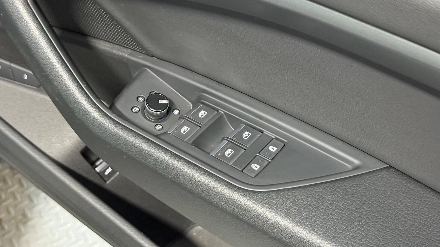 Used Audi e-tron 2021 for sale - 77016455: Photo 21