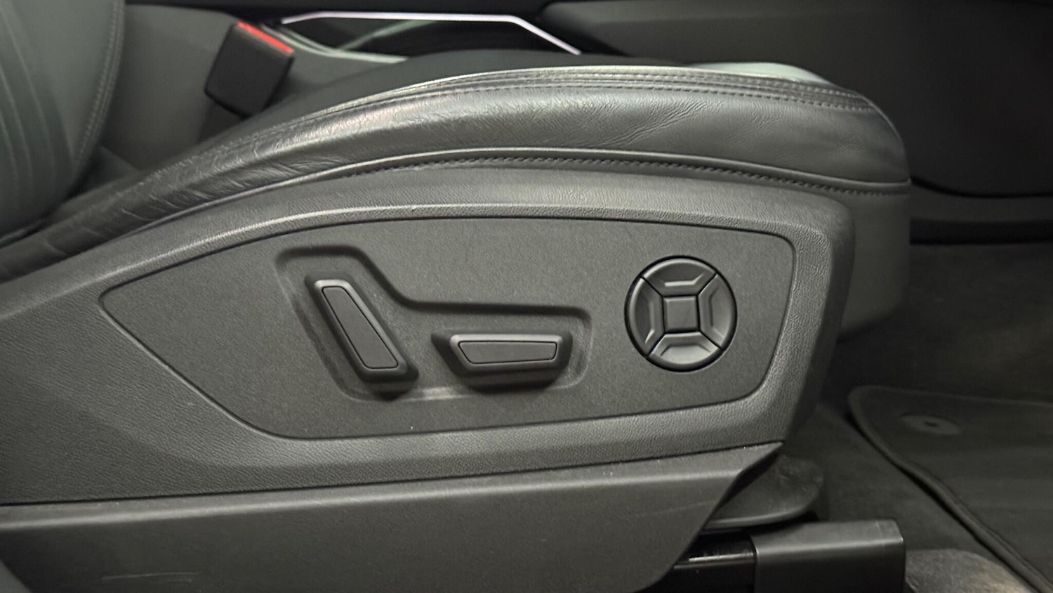 Used Audi e-tron 2021 for sale - 77016455: Photo 22