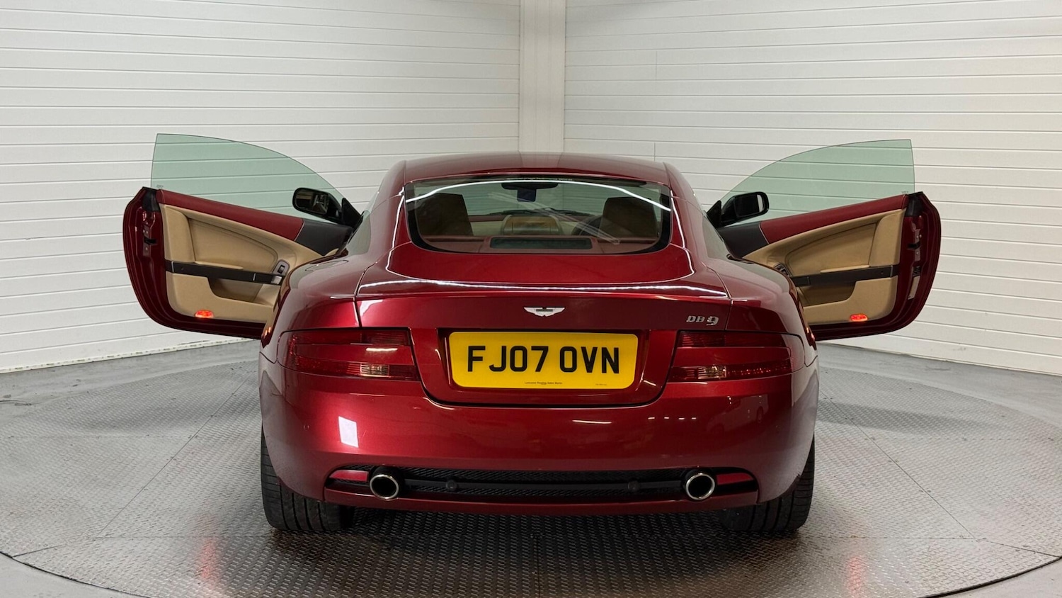 Used Aston Martin DB9 2007 for sale - 77737394: Photo 10