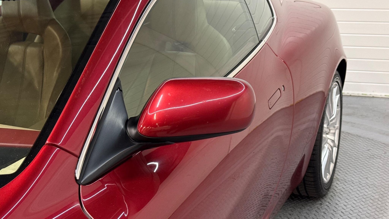 Used Aston Martin DB9 2007 for sale - 77737394: Photo 16