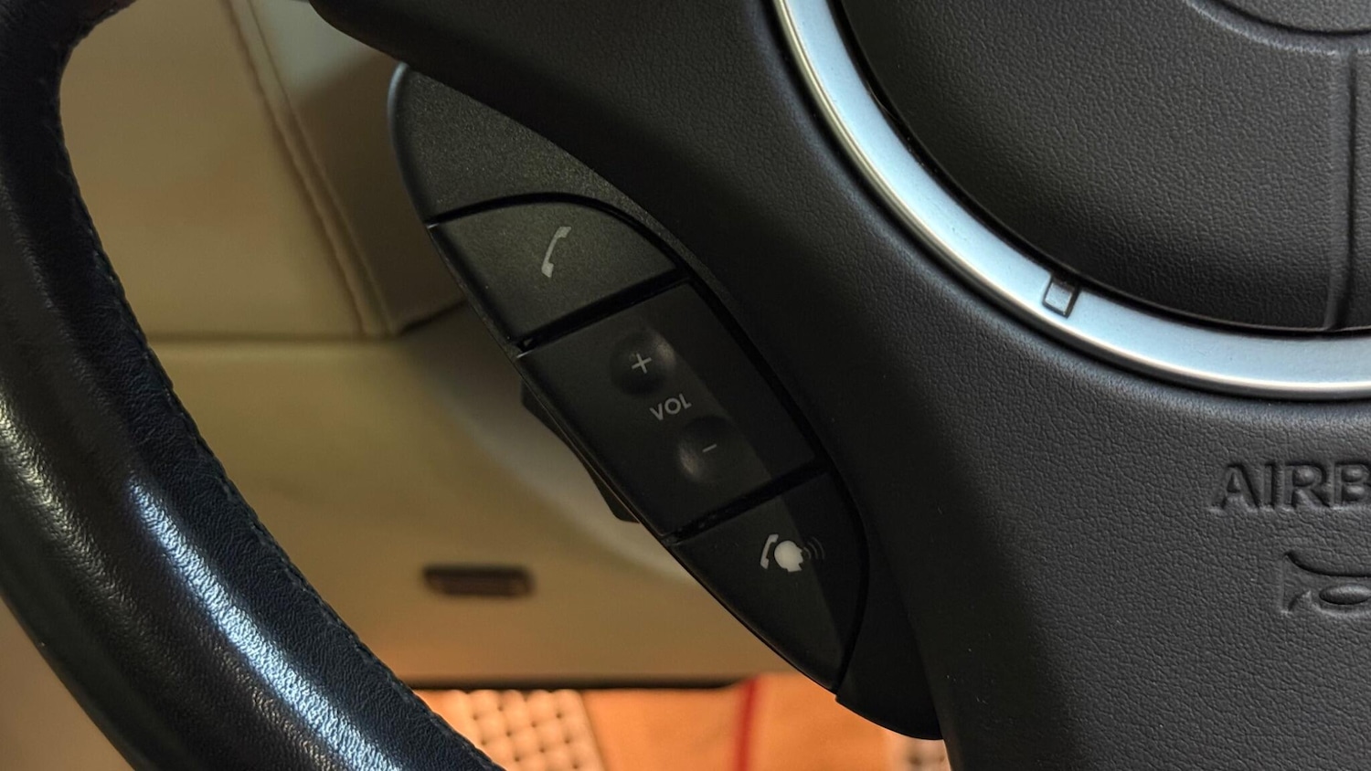 Used Aston Martin DB9 2007 for sale - 77737394: Photo 26