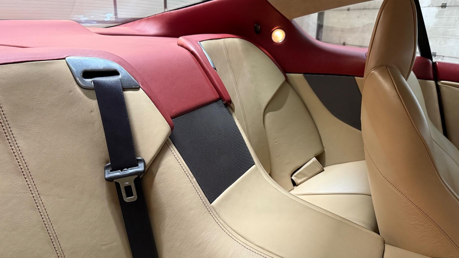 Used Aston Martin DB9 2007 for sale - 77737394: Photo 37