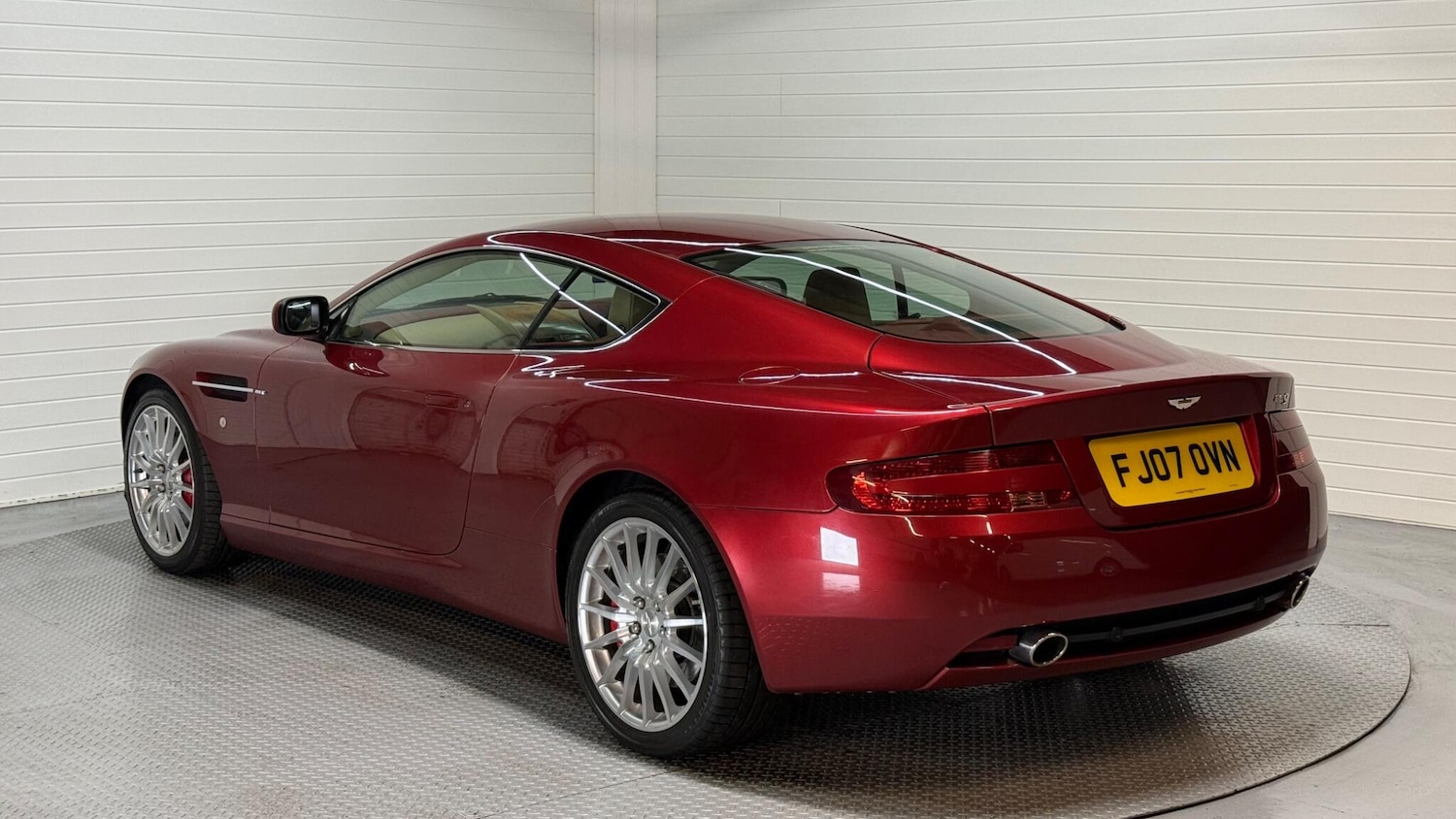 Used Aston Martin DB9 2007 for sale - 77737394: Photo 8