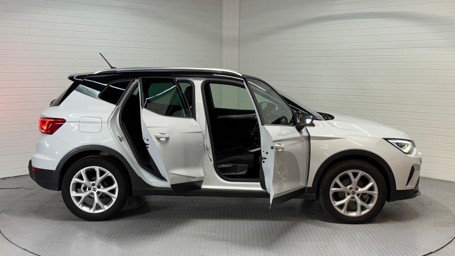 Used SEAT Arona for sale - 76997866: Photo 14