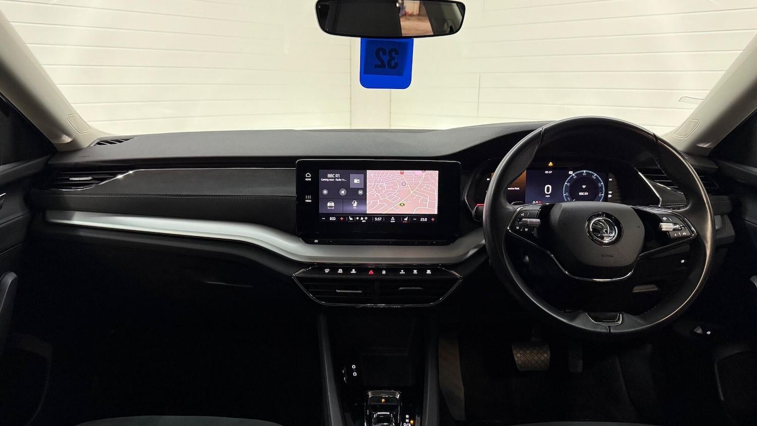 Used Skoda Octavia 2022 for sale - 77559811: Photo 2