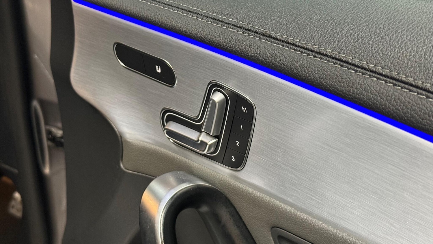 Used Mercedes-Benz CLA 2021 for sale - 76936343: Photo 26