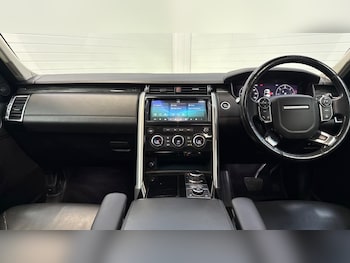 Used Land Rover Discovery 2018 for sale - 78783958: Photo