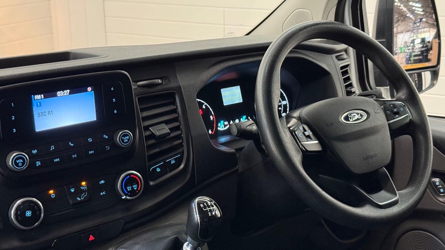 Used Ford Transit Custom 2020 for sale - 76200405: Photo 3