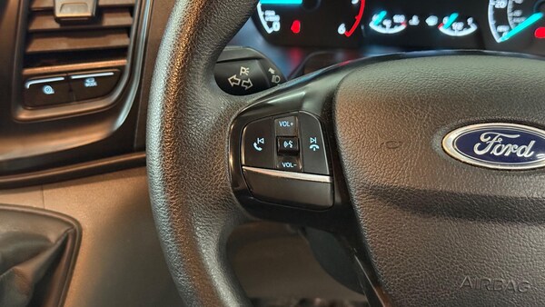 Used Ford Transit Custom 2020 for sale - 76200405: Photo 34