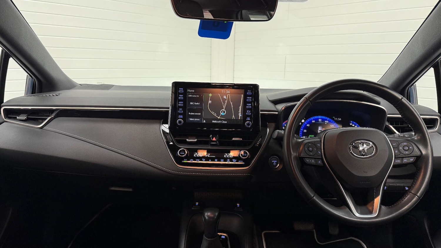 Used Toyota Corolla 2020 for sale - 76913655: Photo 2