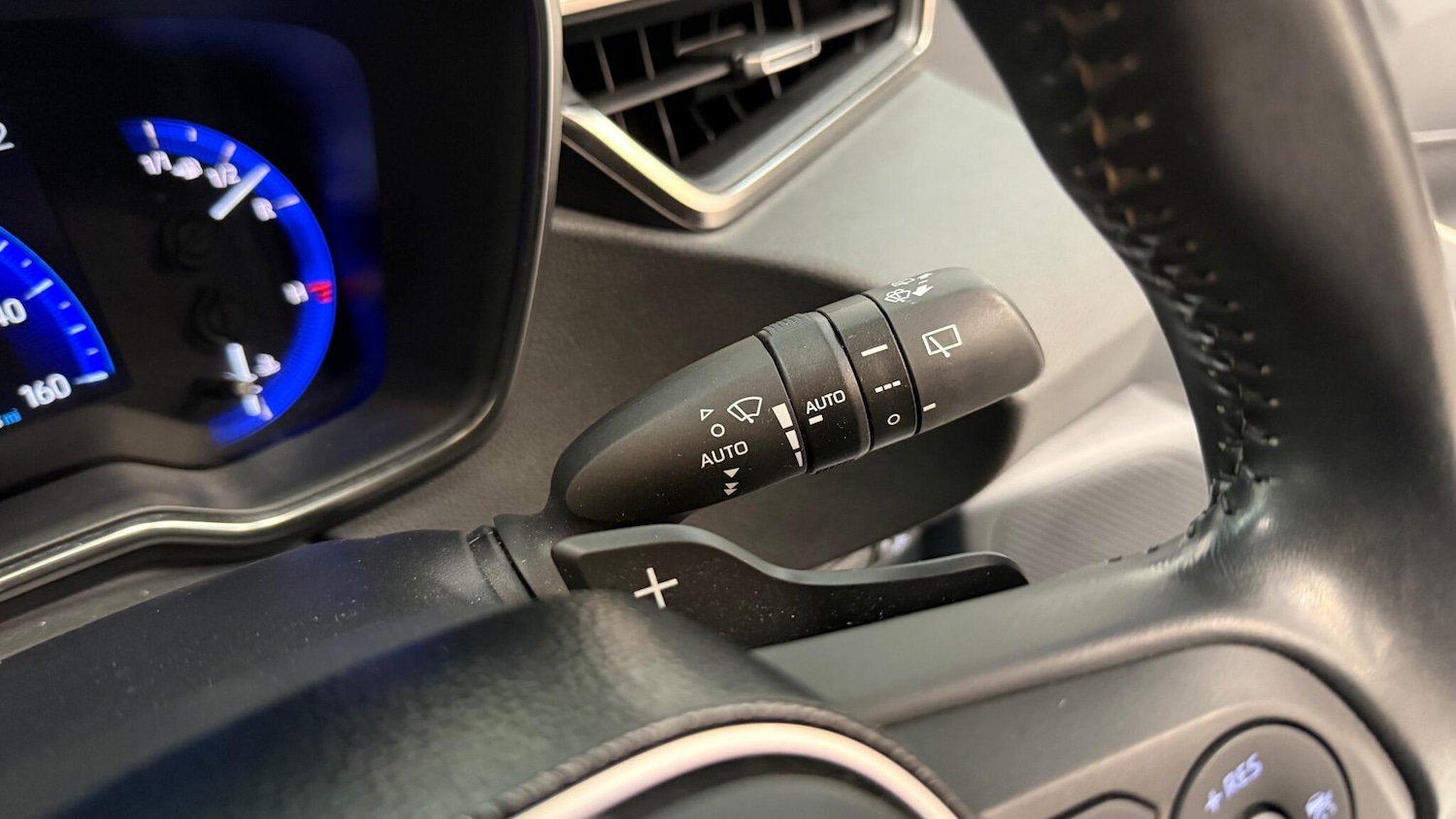 Used Toyota Corolla 2020 for sale - 76913655: Photo 31