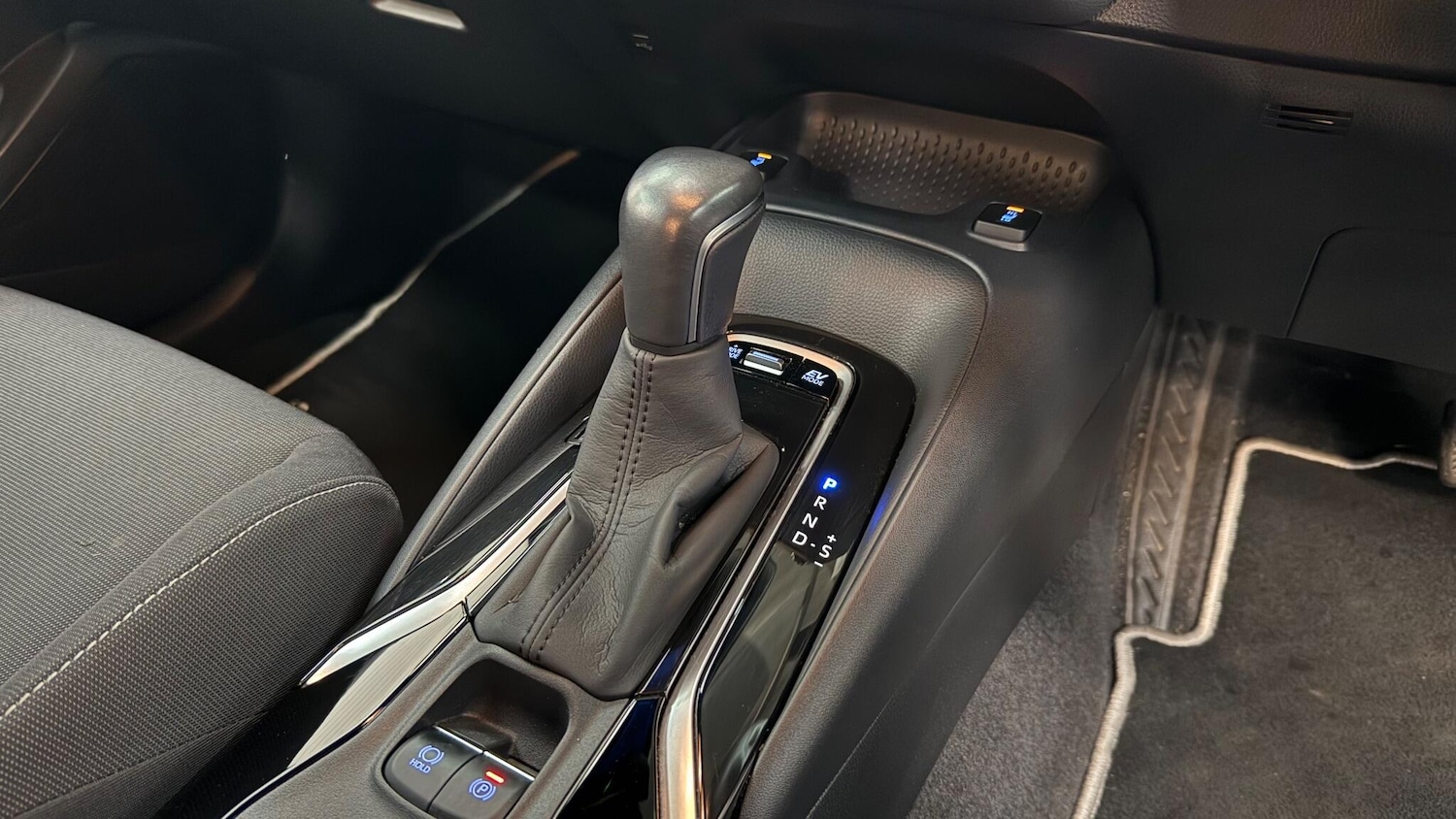 Used Toyota Corolla 2020 for sale - 76913655: Photo 35