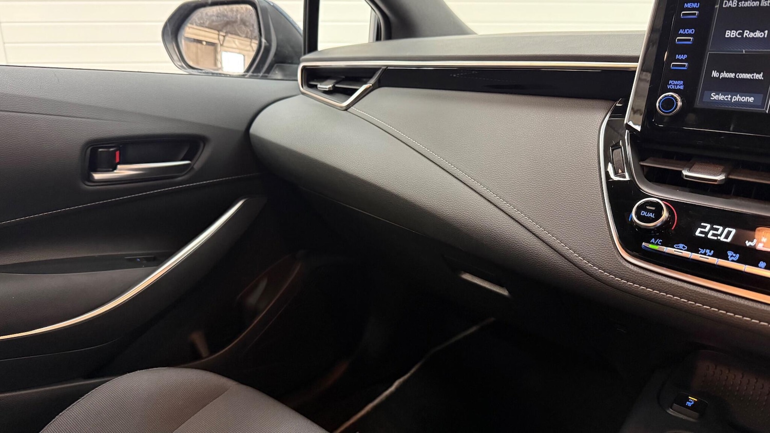 Used Toyota Corolla 2020 for sale - 76913655: Photo 36